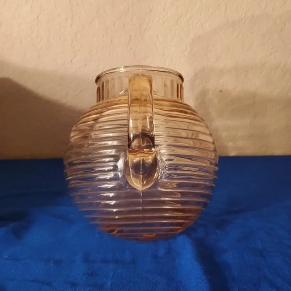 Manhattan Depression Glass Pink Water Tilt Pitcher by Anchor Hocking 80 oz. - Picture 3 of 8